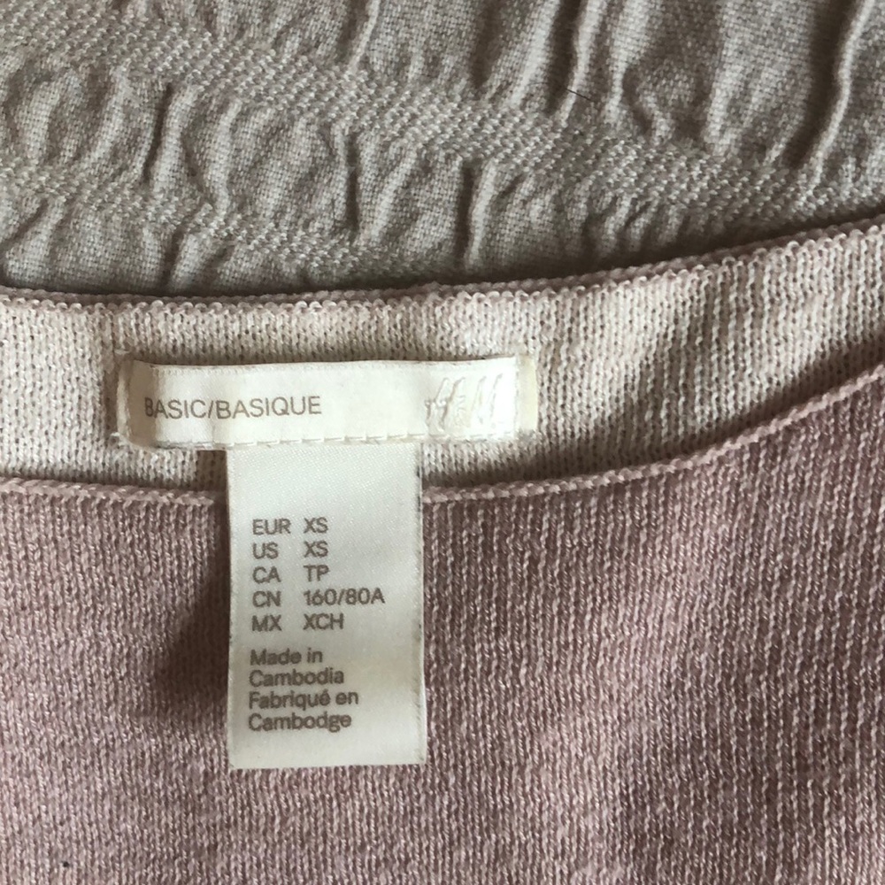 H&M Basic Collection Blush Sweater - Picture 4 of 4